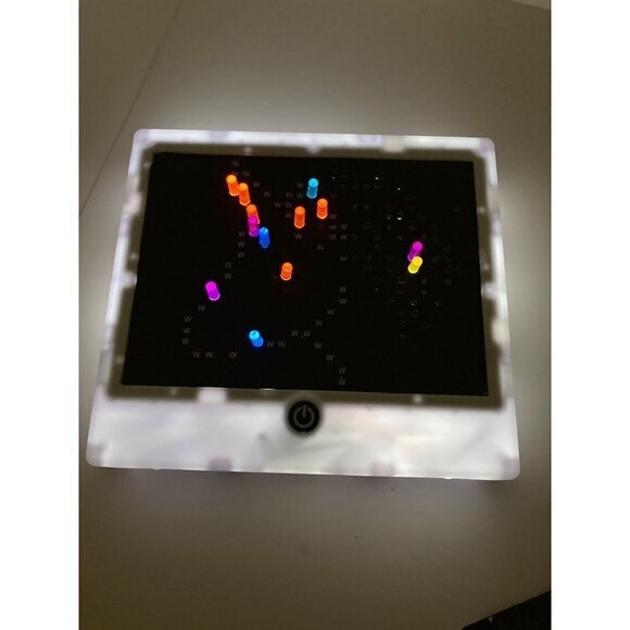 Hasbro Lite Brite Board 16 Patterns & Lights - Picture 2 of 8